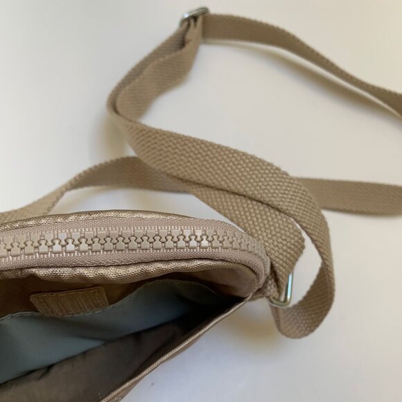 Kipling Mini Crossbody - Picture 3 of 8